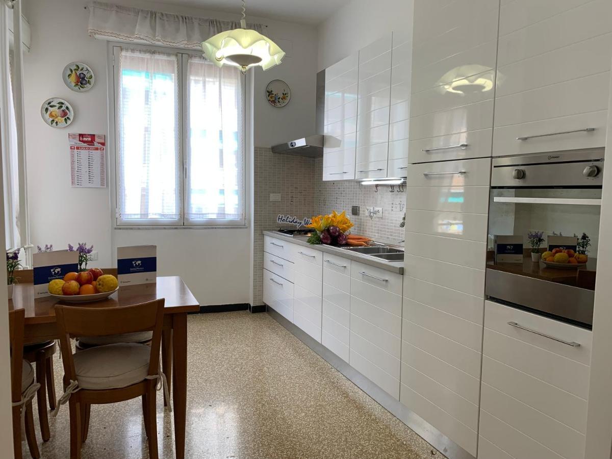A Casa Dei Miei By Holiday World Gênes Extérieur photo